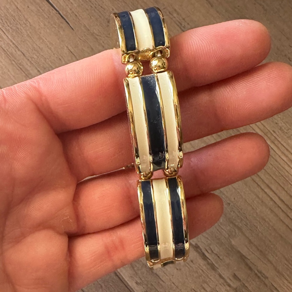 Talbots Navy Blue, White & Gold Stretch Bracelet